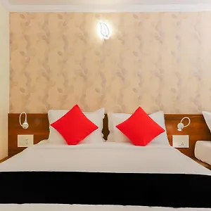 Hotel Super Collection O Companion Leisure Homes
